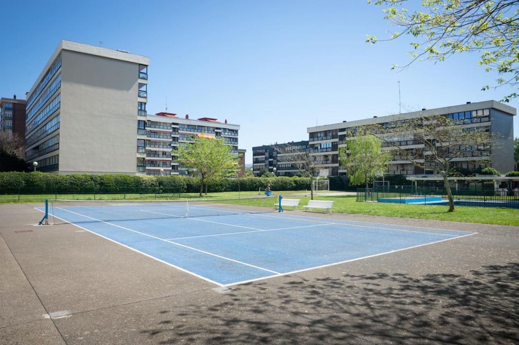 Earra - Eguzki - Garaje,1 Min Playa, Piscina Appartement *